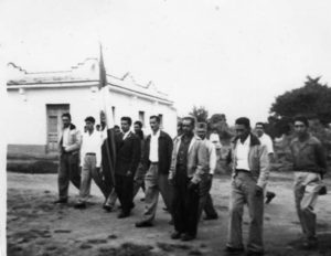 Ayuntamiento 1957-1960 encabezando el Desfile de 16 de Septiembre El Presidente era Don Bonfilio Sotomayor Morales - San Salvador El Verde