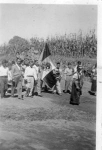 Desfile de 16 de Septiembre pero de 1955. El presidente era Don Estanislao Márquez Fernández - San Salvador El Verde